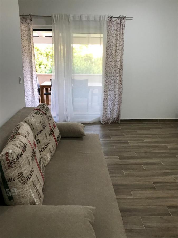 Apartmani Matea Cres Exteriér fotografie