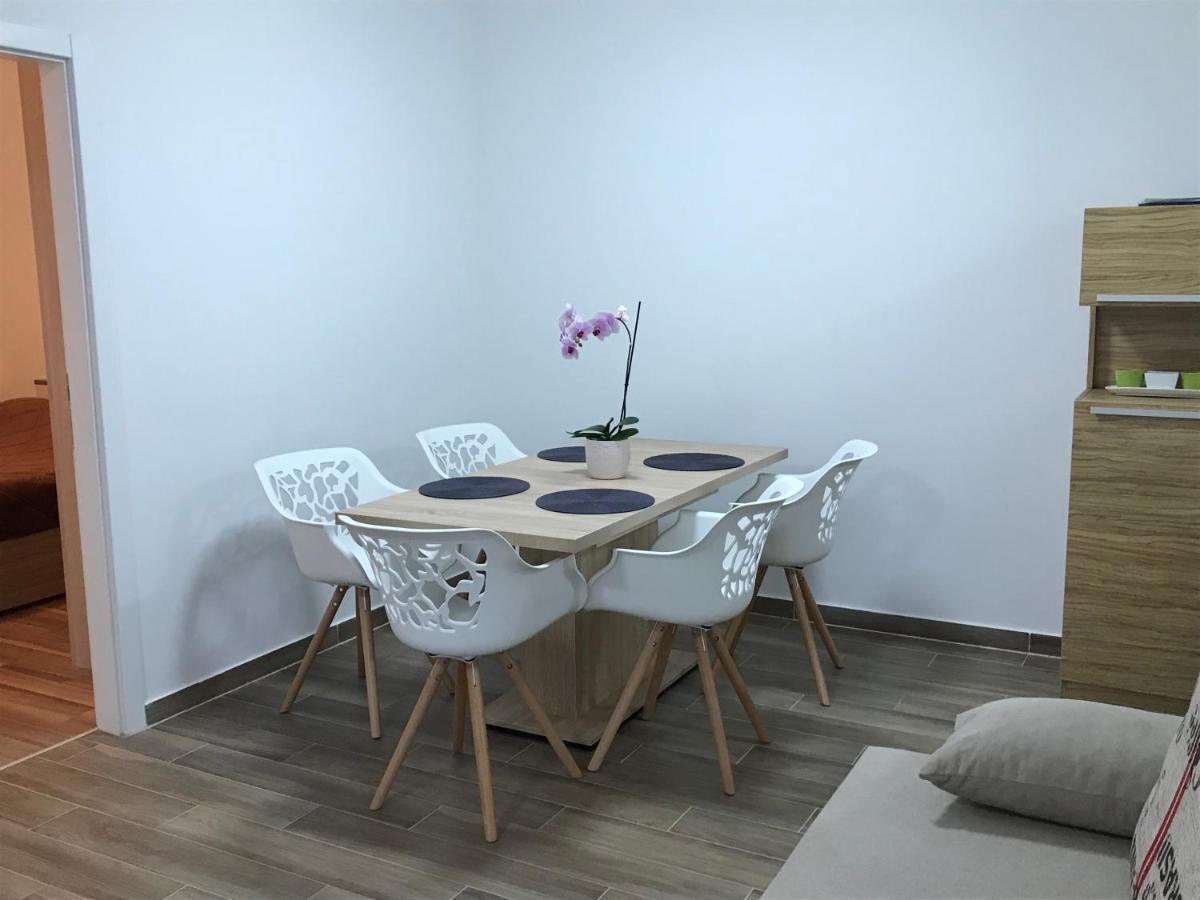 Apartmani Matea Cres Exteriér fotografie